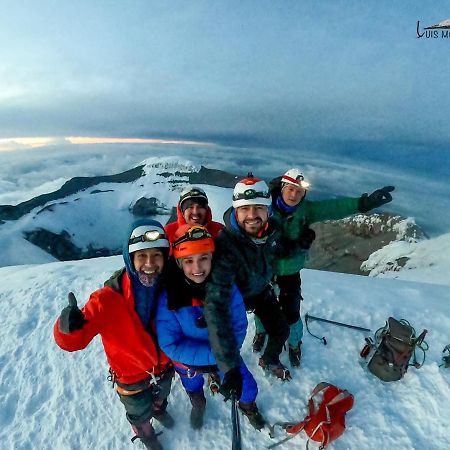Hostal Sendero De Volcanes ลาตาคุงกา ภายนอก รูปภาพ